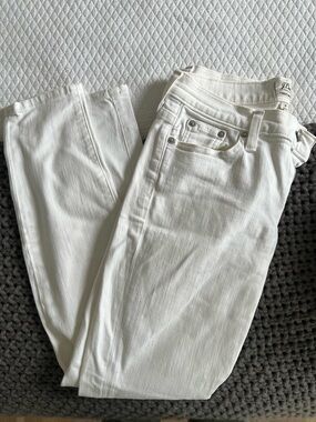 J. Crew Toothpick White Jean Size 26